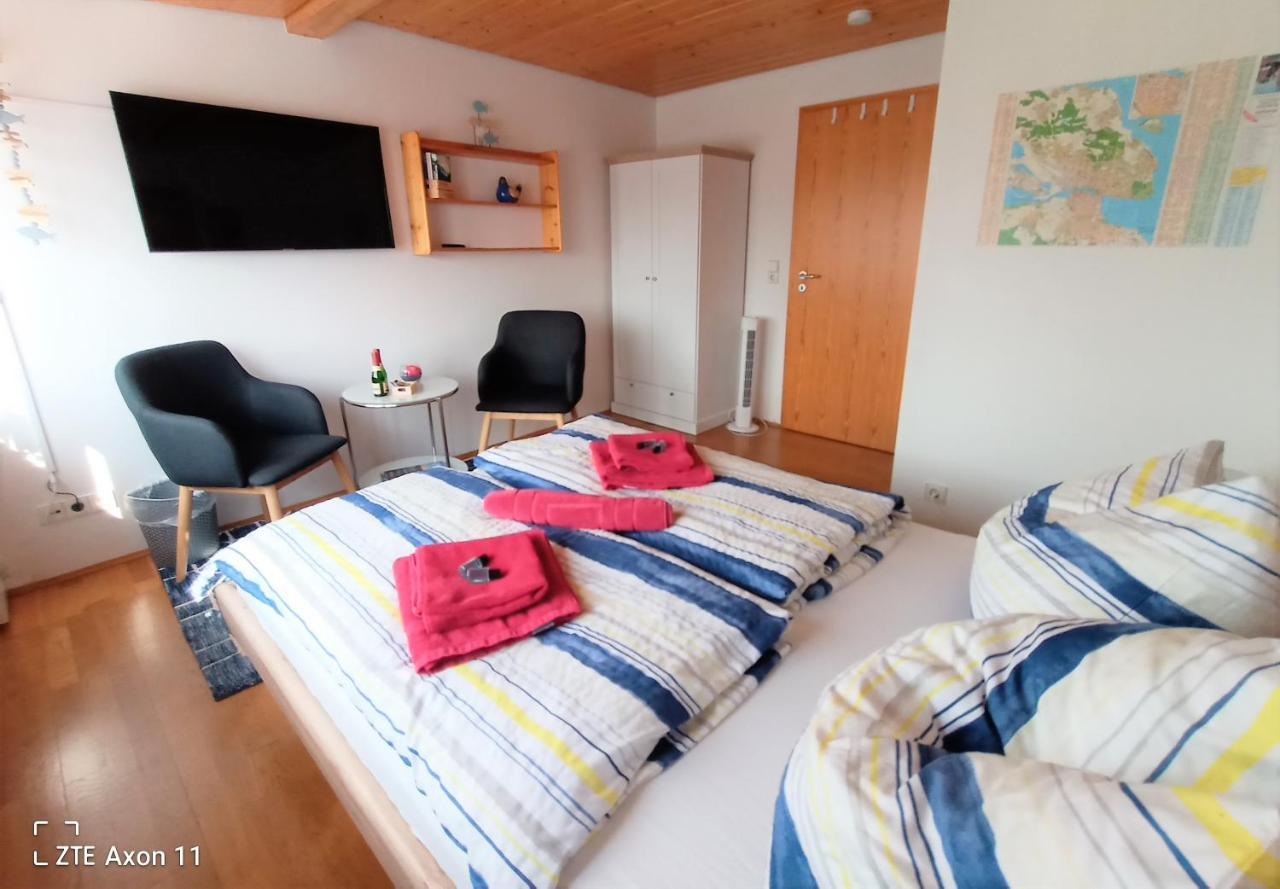 Bodensee Privatzimmer "Haus Am Weinberg Konstanz" ภายนอก รูปภาพ